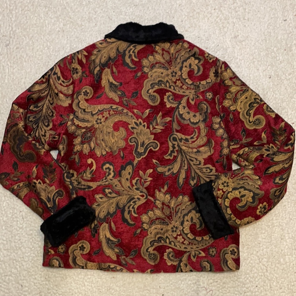 Carole Anderson Collection Tapestry Jacket - Picture 3 of 7